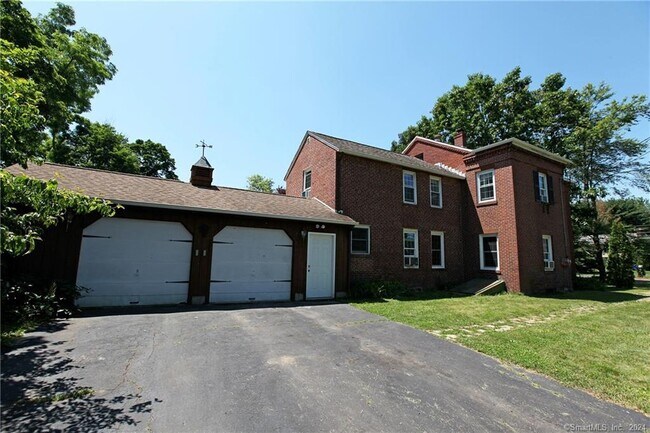 Building Photo - 458 Palisado Ave