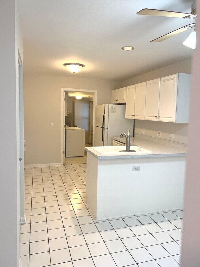 Foto del edificio - 1133 Hawthorne Ln