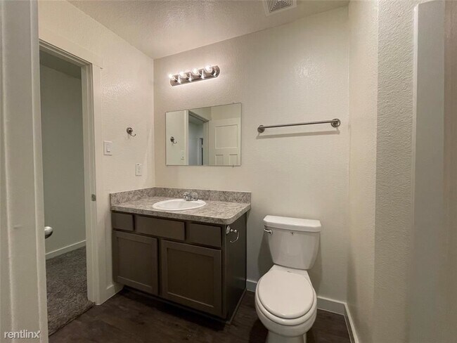 Building Photo - 3 br, 2 bath House - 21154 Gosling Road Un...