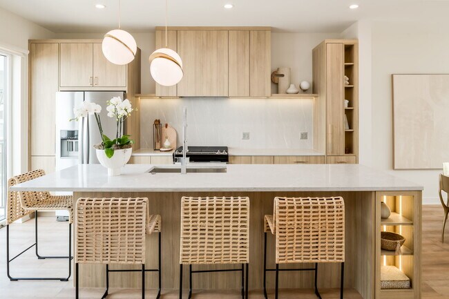 La cocina de la arboleda - The Grove Luxury Townhomes