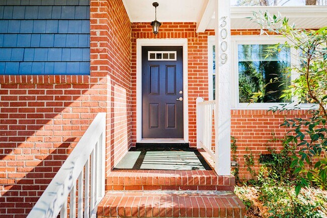 Foto del edificio - Beautiful Home Near Pony Pasture!