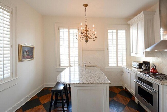 Foto del edificio - 61 Queen St