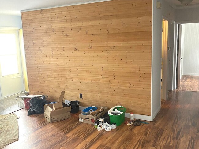 Foto del edificio - 423 Grand Blvd