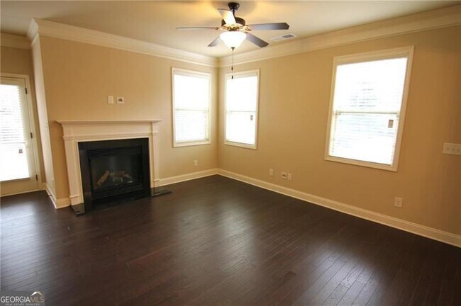 Building Photo - 5830 Norfolk ChaseRoad