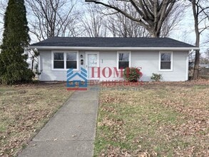 Building Photo - 827 Judson St