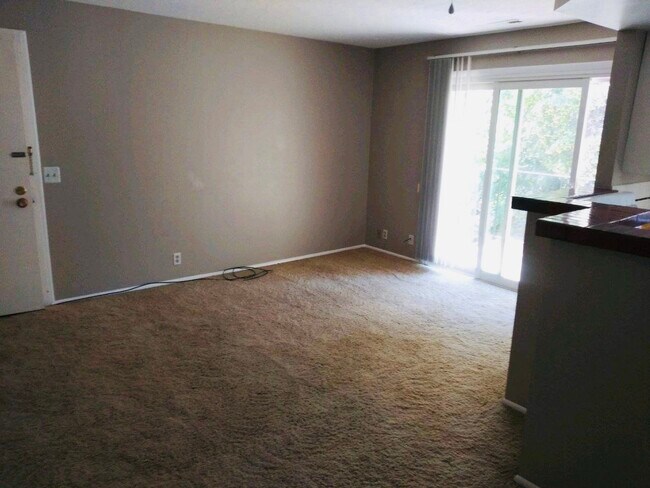 Living Room - 4680 S Quail Vista Ln