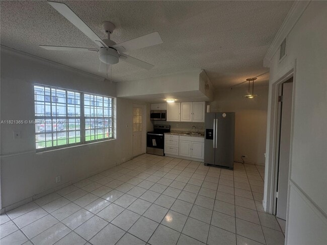 Building Photo - 70 NW 77th St