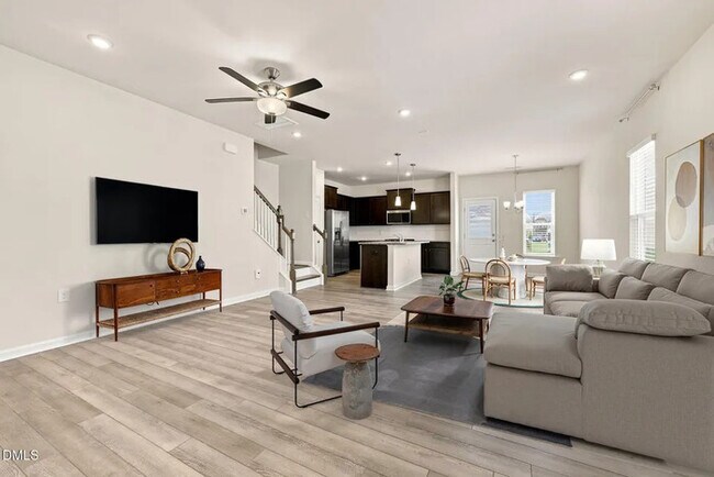 Foto del edificio - Lease OR Lease to Own