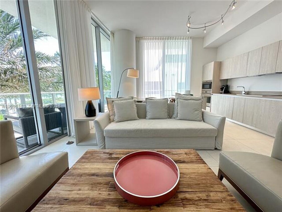 Foto principal - 4111 S Ocean Dr