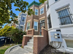 Building Photo - 3119 11th St NW