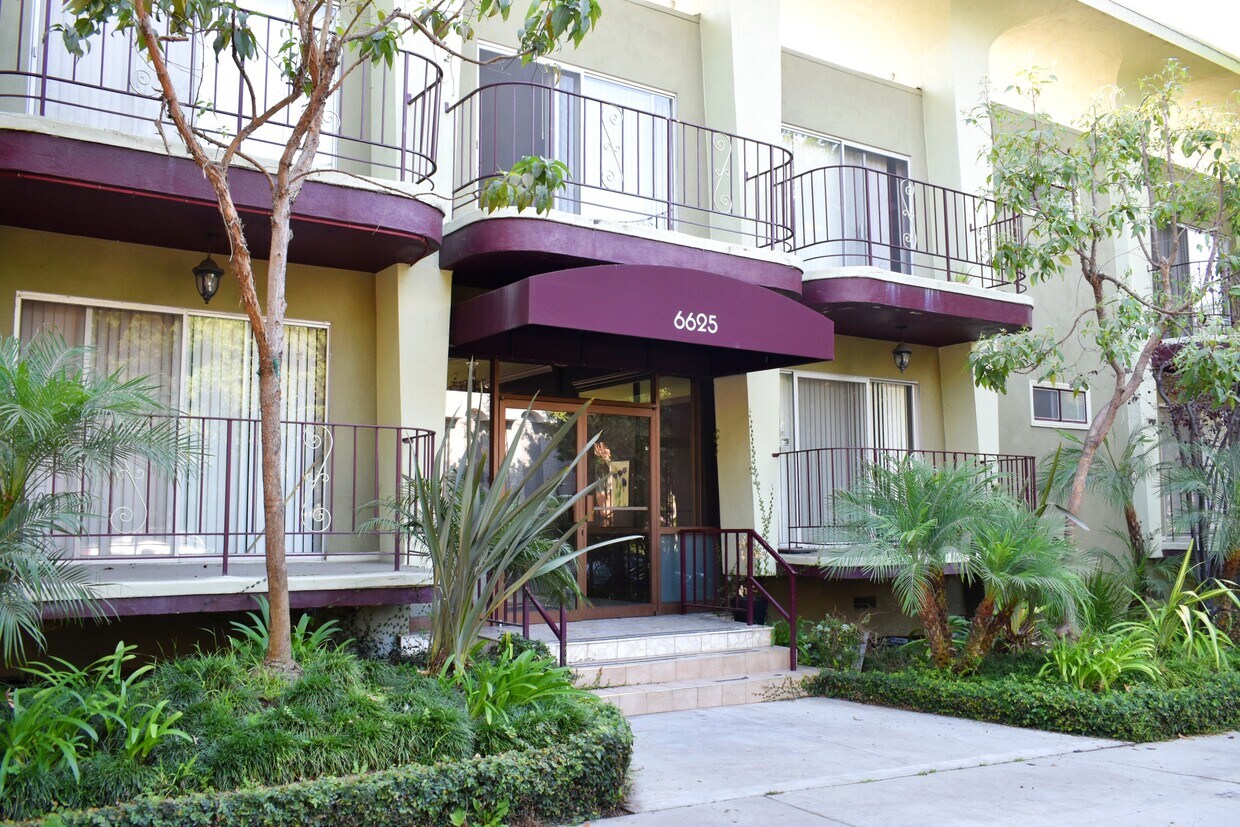 Primary Photo - 6625 Springpark Ave