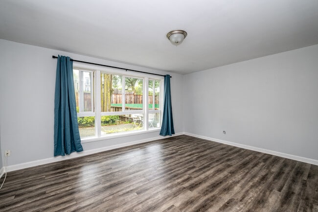 Foto del edificio - 1737 9th Ave