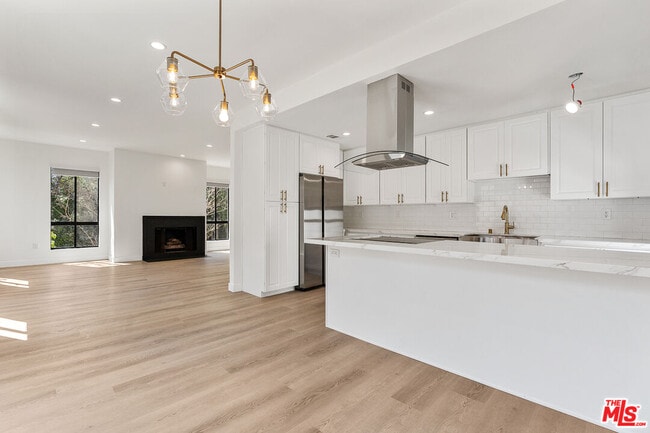 Building Photo - 9191 Charleville Blvd