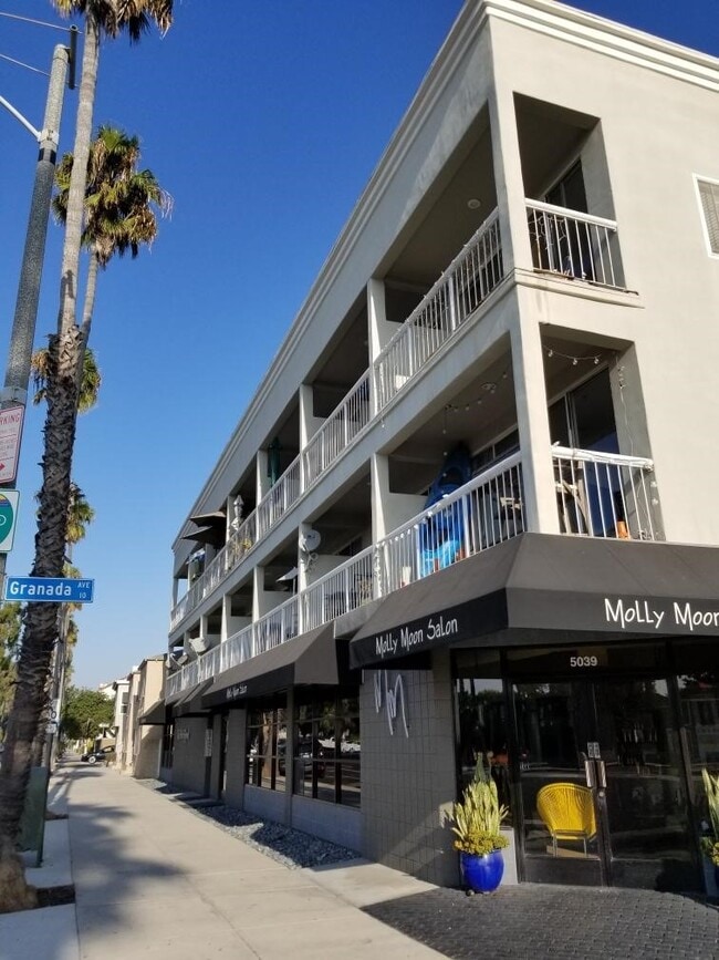 5039 E Ocean Blvd, Long Beach, CA 90803 Apartments - Long Beach, CA