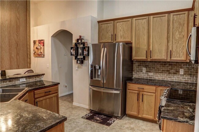 Building Photo - 1521 Echo Lake Ct