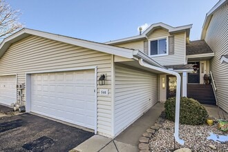 Building Photo - 546 Pleasure Creek Dr