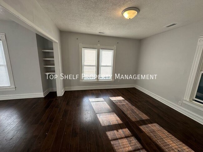 Building Photo - 1130 19th St
