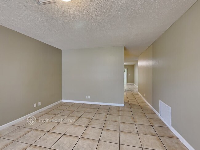 Foto del edificio - 2533 NW 82nd Terrace