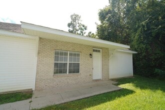 Building Photo - 1680 Corey Wood Cir