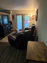 Building Photo - 421 W Hancock Ave