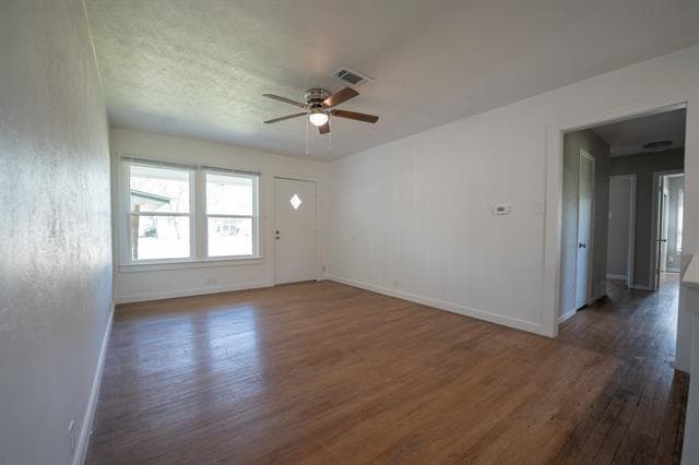 Foto del edificio - 1017 N Houston St