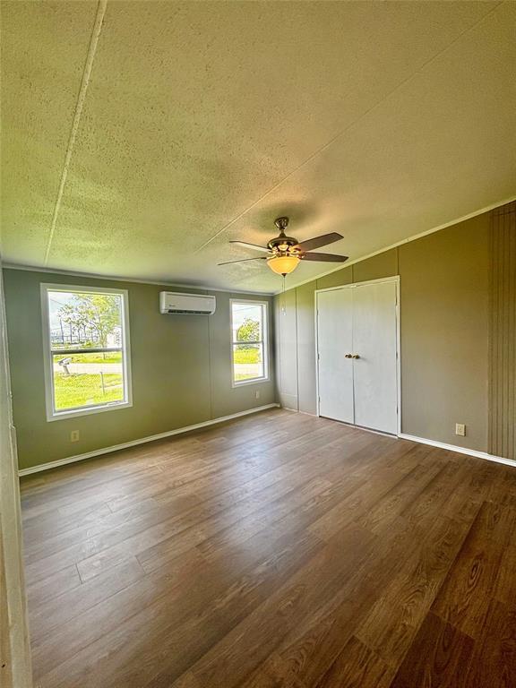 Building Photo - 2515 Oyster Creek Bend