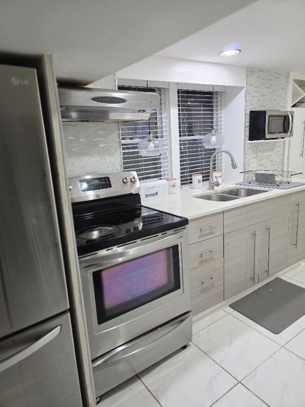 Photo - 2080 E Roxboro Rd NE Apartment