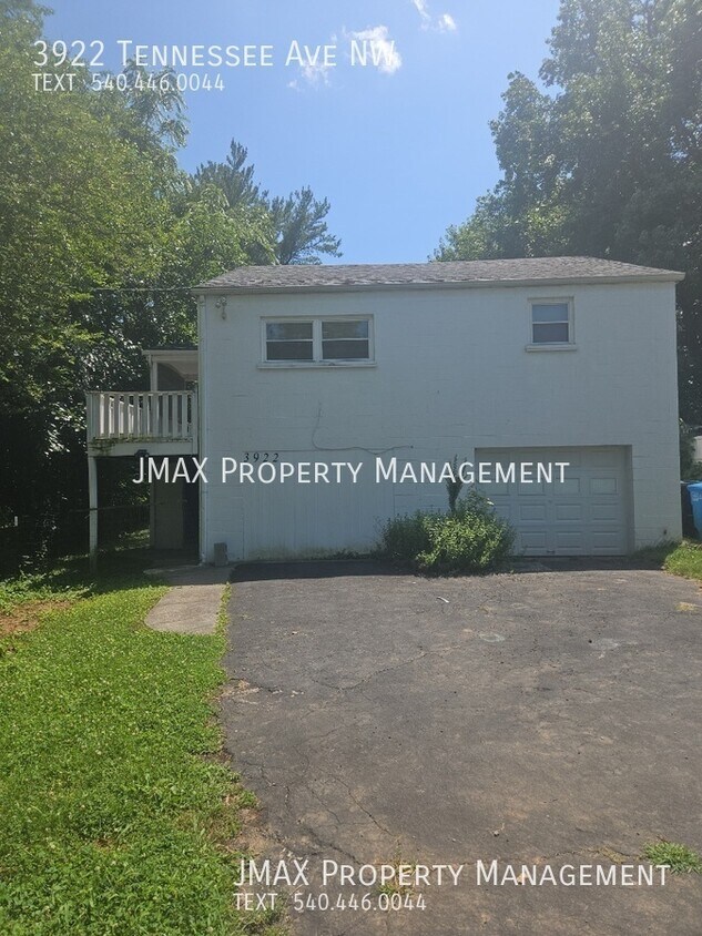 Primary Photo - 3922 Tennessee Ave NW