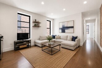 Building Photo - 4 St Nicholas Terrace