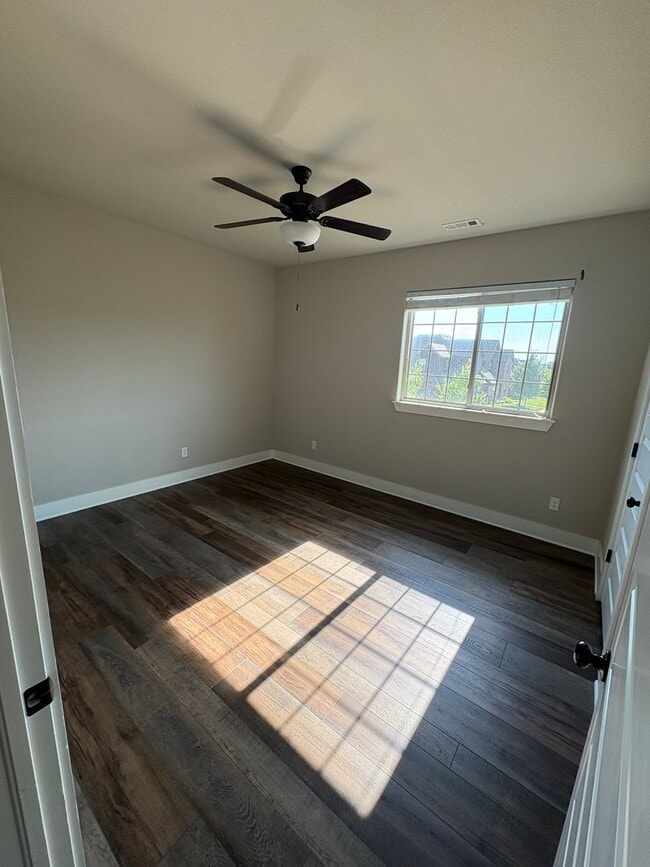 Building Photo - BEAUTIFUL HOME IN GREAT LOCATION!