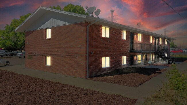 Building Photo - 3006 Denver St