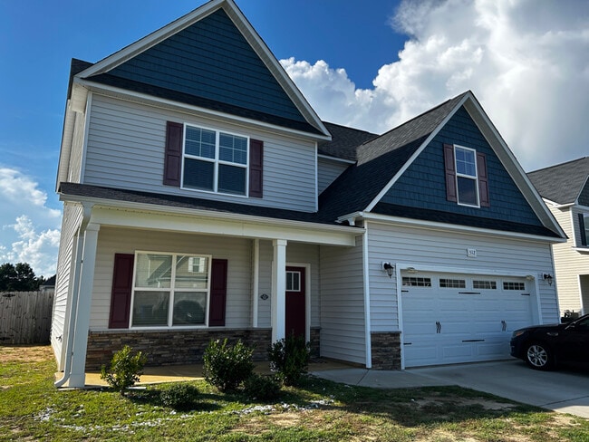 Building Photo - 512 Loom Dr