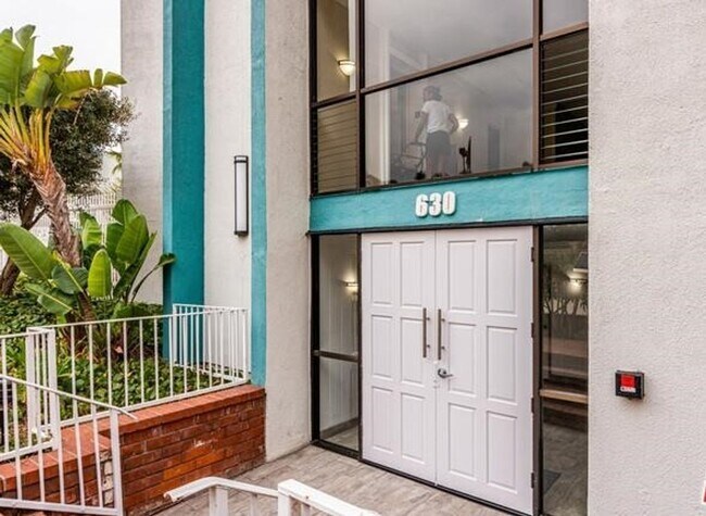 Foto del edificio - Totally Updated Ocean View 1 bedroom in The Village