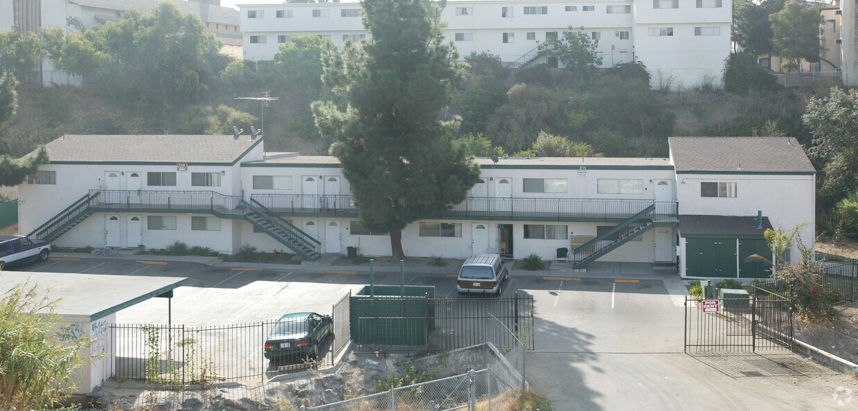 Foto del edificio - 3775 50th St