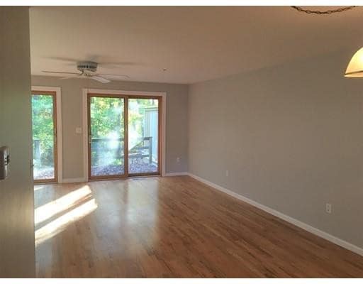 Building Photo - 35 Santuit Pond Way