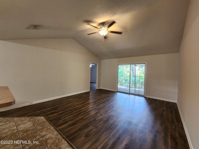 Foto del edificio - 1800 SW Grandview St