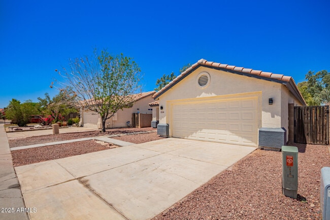 Building Photo - 2014 N 84th Ln