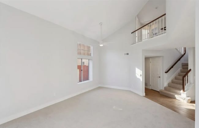 Building Photo - 16021 Augusta Dr