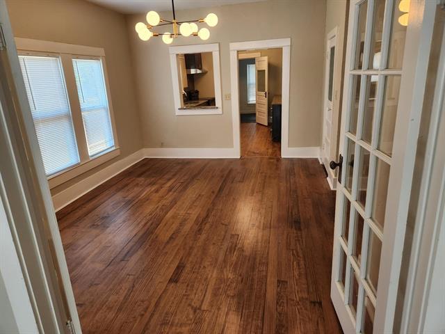 Foto del edificio - 1307 S Trinity St