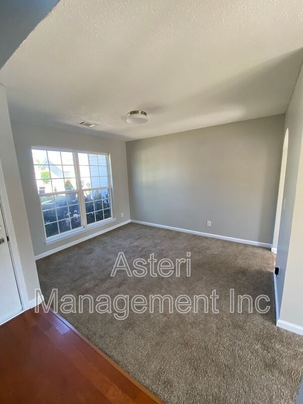 Building Photo - 118 Faybrook Dr