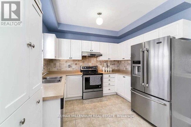 Building Photo - 23 Calderstone Rd