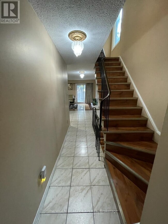 Building Photo - 2058 Martin Grove Rd