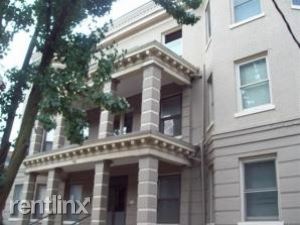 Primary Photo - 119 W Burnett Ave