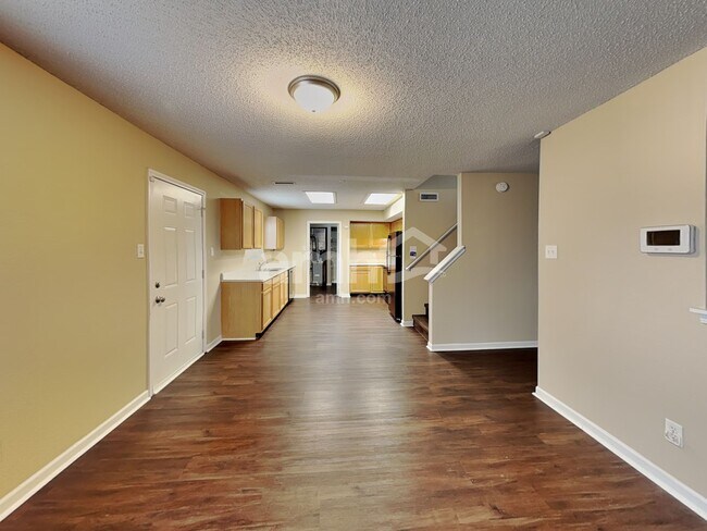 Foto del edificio - 356 Sunbeam Ln