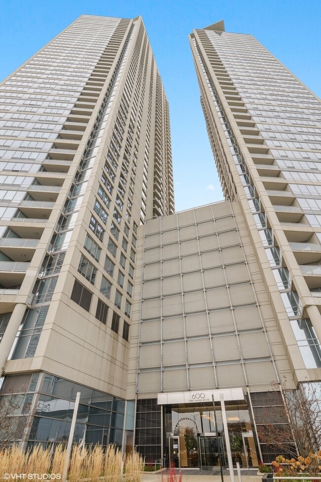 Building Photo - 600 N Lake Shore Dr