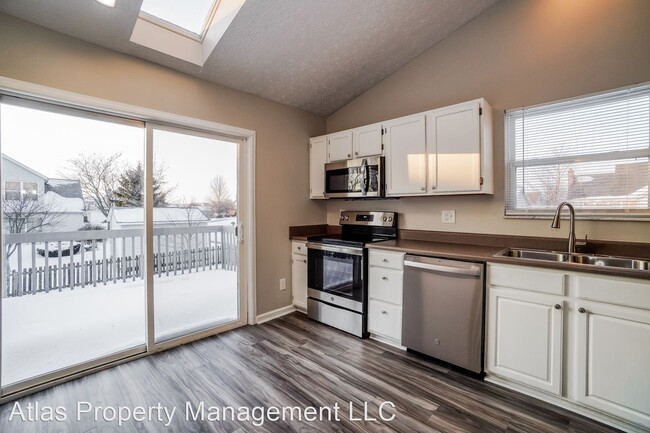 Building Photo - 3 br, 2.5 bath House - 1303 Village Drive