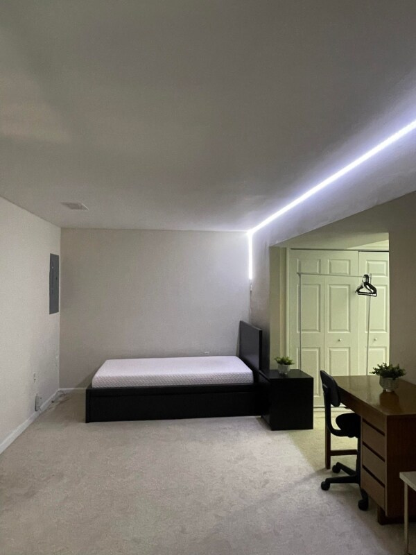 1 Inlet Pl, Montclair, VA 22025 House Rental in Montclair, VA