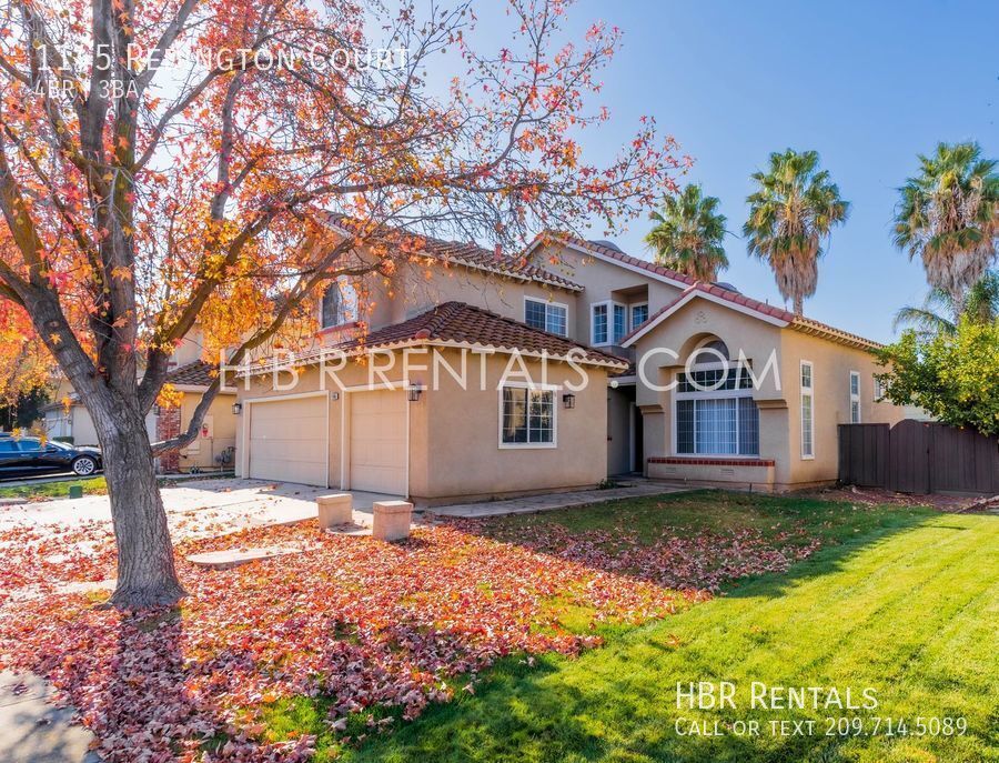 Primary Photo - Move in Ready Beautiful 4 Bed Home in Trac...