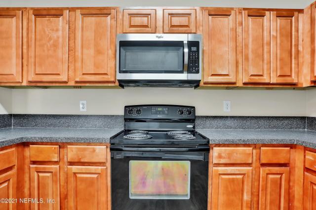 Foto del edificio - 3 bedroom in Jacksonville FL 32210