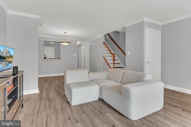 Foto del edificio - 3829 Chesterwood Dr